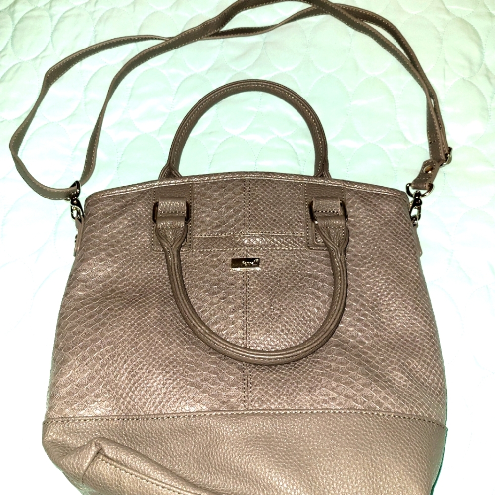 Jewell by thirty-one hobo bag with handles and adjustable strap
